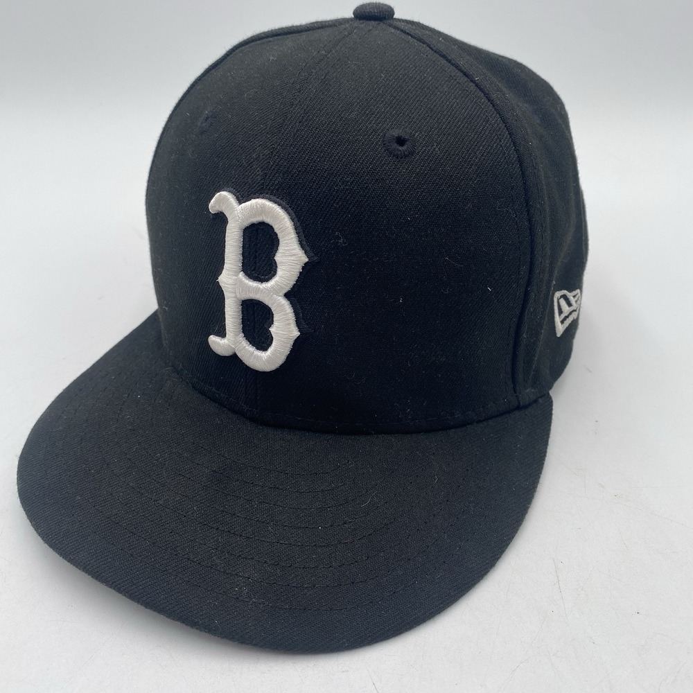 Boston Red Sox All Black Fitted New Era 59Fifty Hat blackout MLB Size 7 1/8‎ VGC